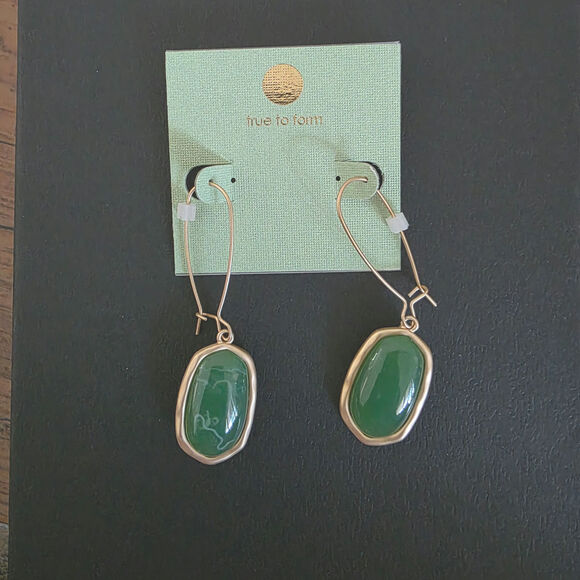 New jade green drop earrings - Picture 1 of 2